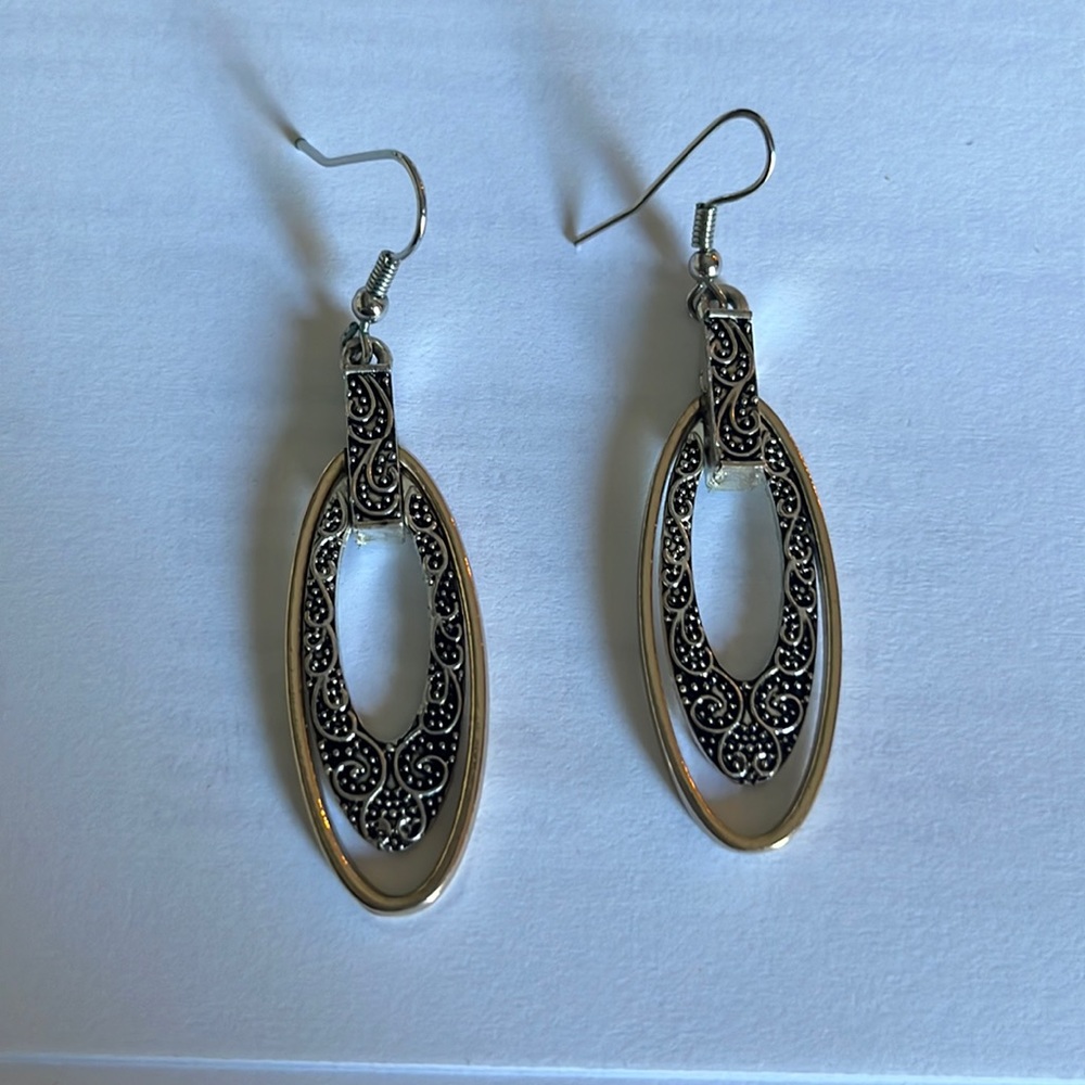 Women earrings